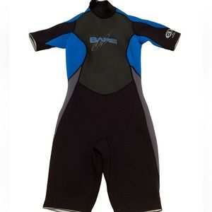 Bare 2mm Women's Velocity Shorty, wetsuit Black/Blue NWT